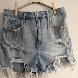 Chic Light Blue Denim Shorts with Fringe and Chain Detail